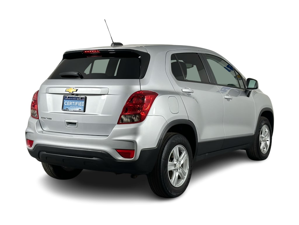 2022 Chevrolet Trax LS 18