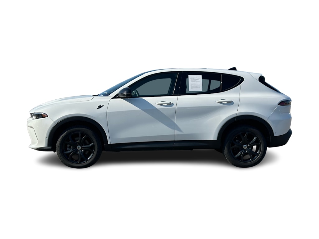 Thumbnail: 2024 Dodge Hornet - 3