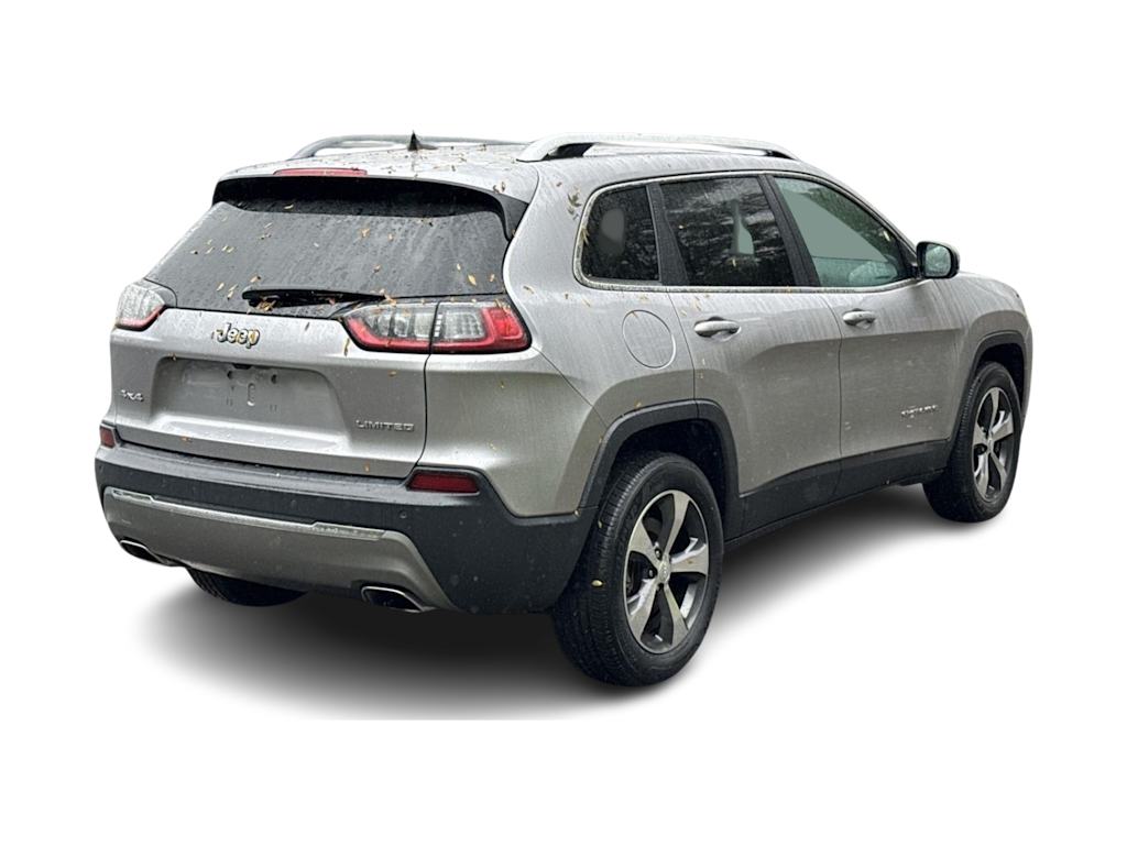 Thumbnail: 2019 Jeep Cherokee - 15