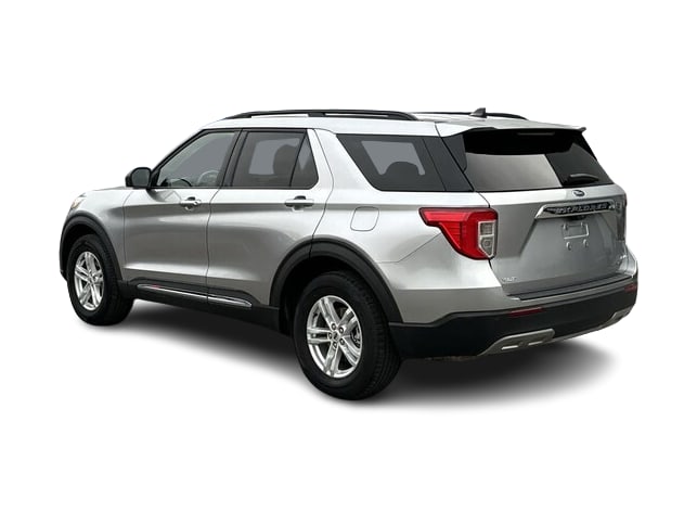 2024 Ford Explorer XLT 4