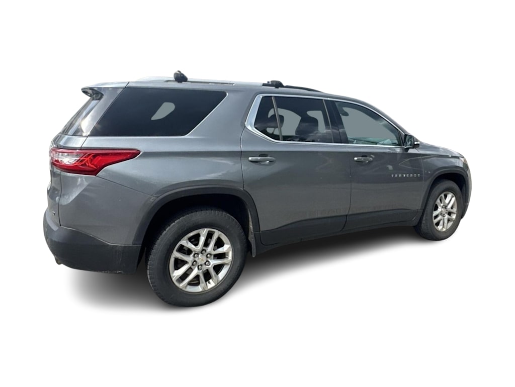 Thumbnail: 2018 Chevrolet Traverse - 10