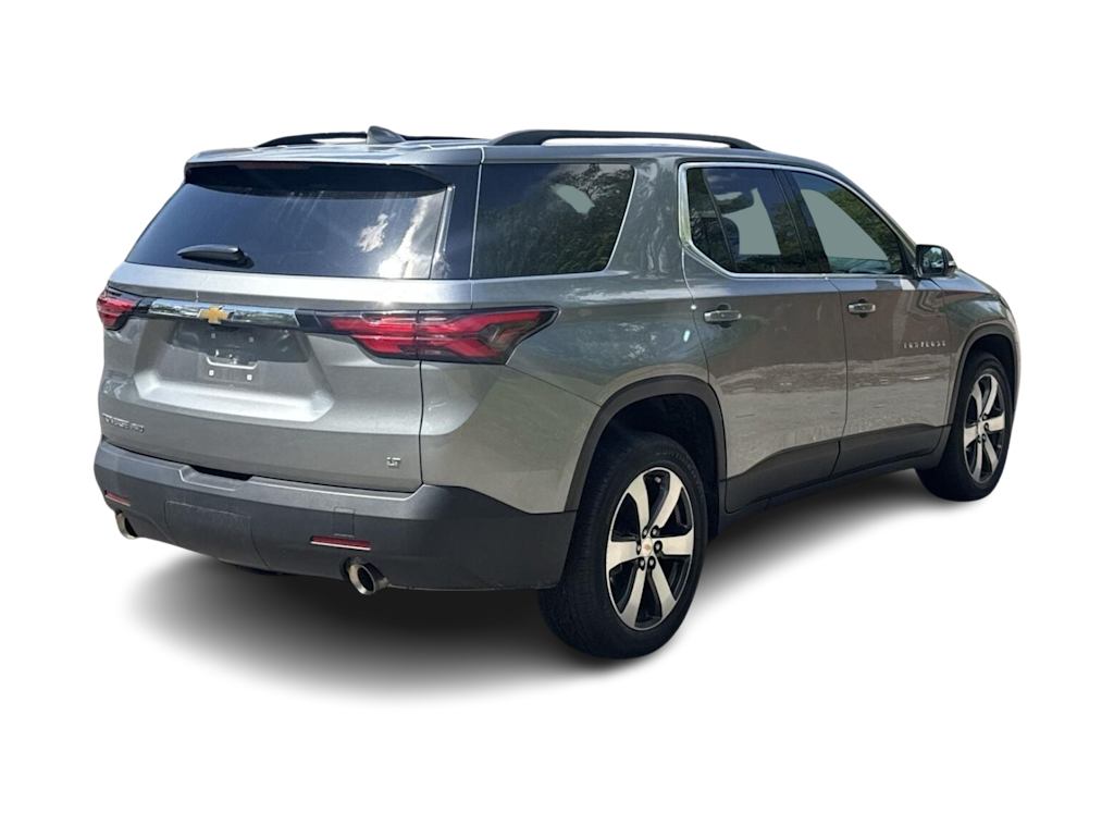 Thumbnail: 2023 Chevrolet Traverse - 14