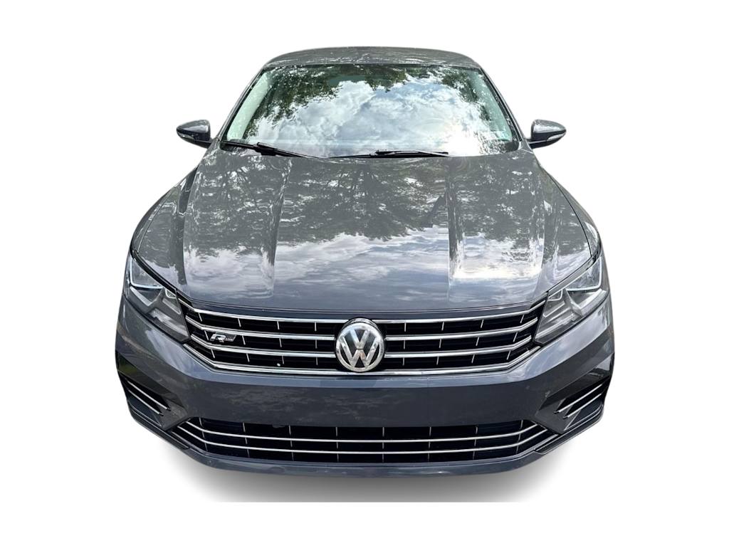 Thumbnail: 2017 Volkswagen Passat - 5