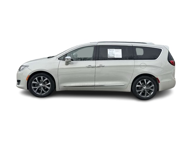 2020 Chrysler Pacifica Limited 3