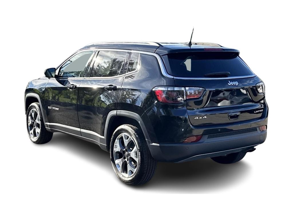 Thumbnail: 2022 Jeep Compass - 3