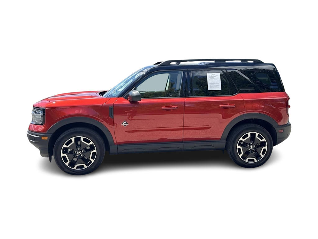 Thumbnail: 2023 Ford Bronco Sport - 3