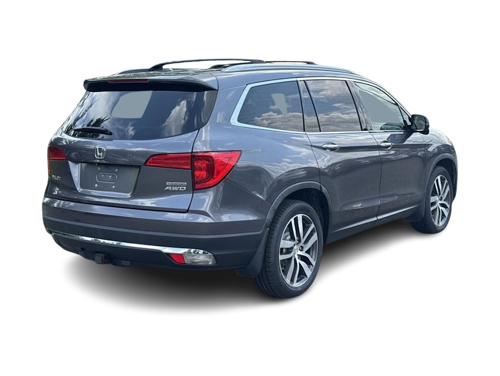 Thumbnail: 2016 Honda Pilot - 15