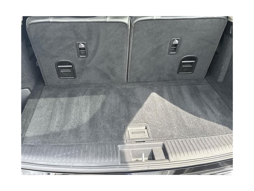 Thumbnail: 2023 Acura MDX - 12