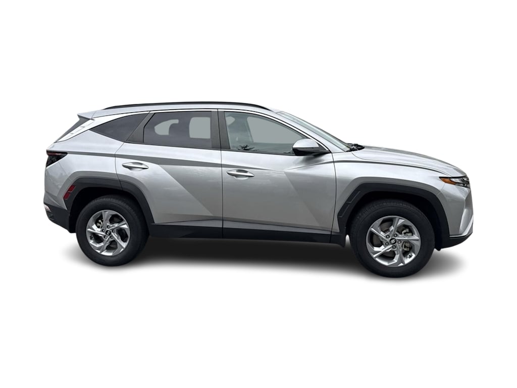 Thumbnail: 2023 Hyundai Tucson - 17