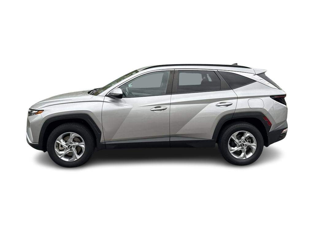 Thumbnail: 2023 Hyundai Tucson - 3