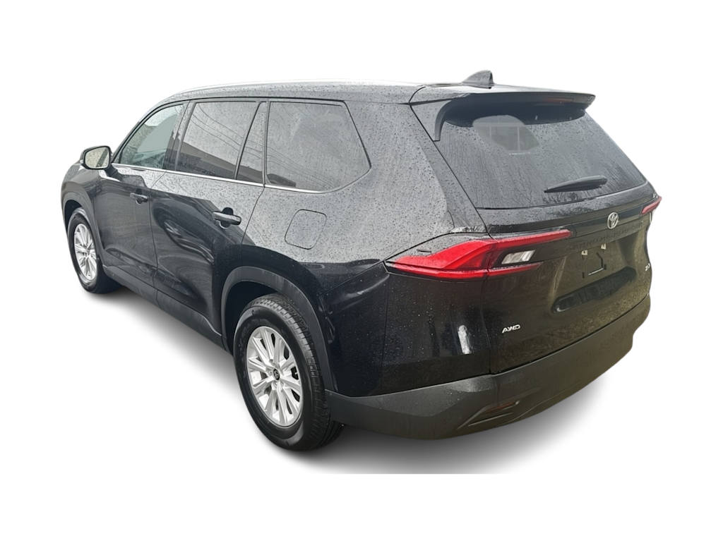 2024 Toyota Grand Highlander XLE 2