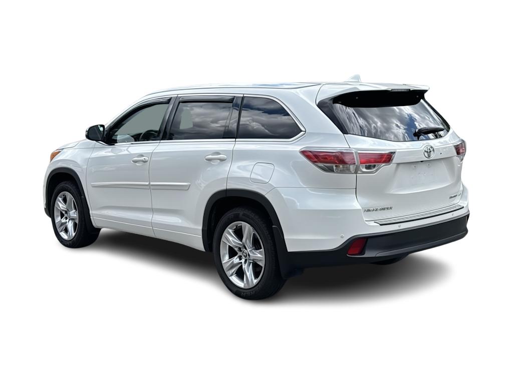 Thumbnail: 2016 Toyota Highlander - 4