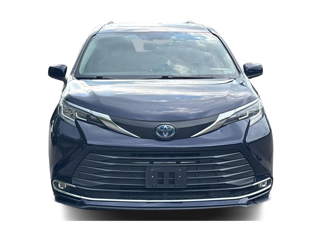 Thumbnail: 2022 Toyota Sienna - 6