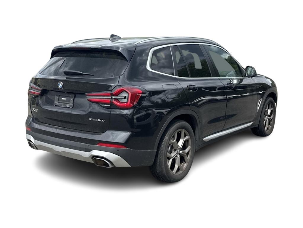 Thumbnail: 2022 BMW X3 - 16