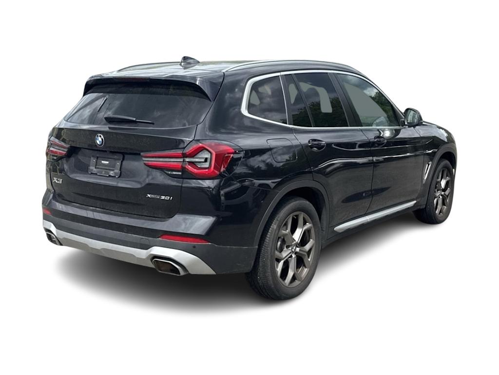 Thumbnail: 2022 BMW X3 - 16