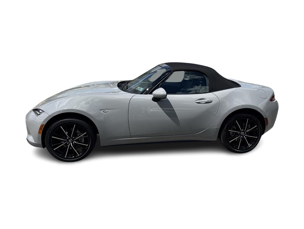 Thumbnail: 2024 Mazda MX-5 Miata - 3
