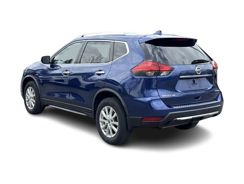 Thumbnail: 2017 Nissan Rogue - 3