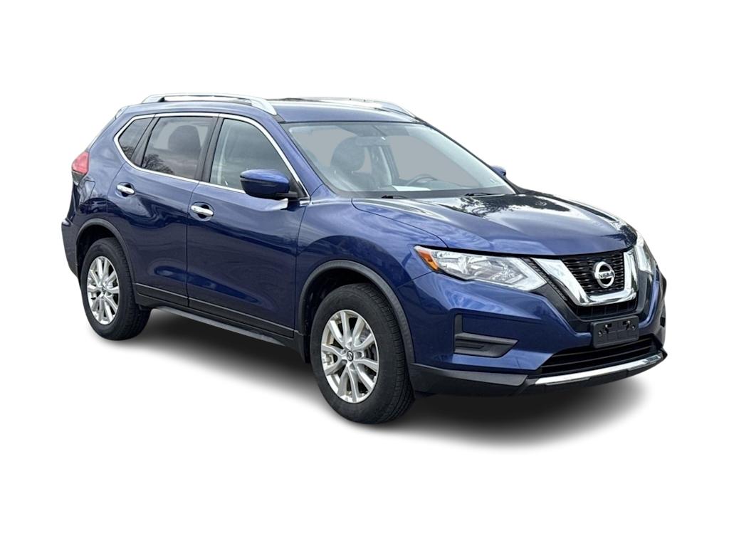 Thumbnail: 2017 Nissan Rogue - 11