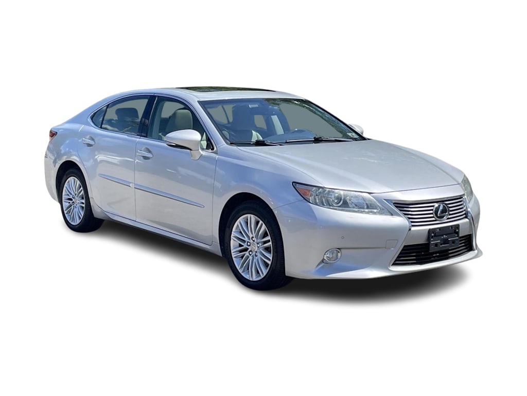 Thumbnail: 2013 Lexus ES - 19
