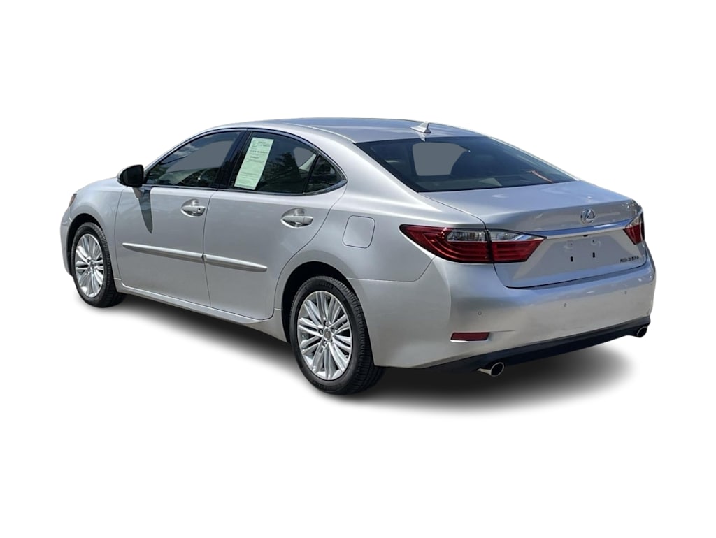 Thumbnail: 2013 Lexus ES - 4