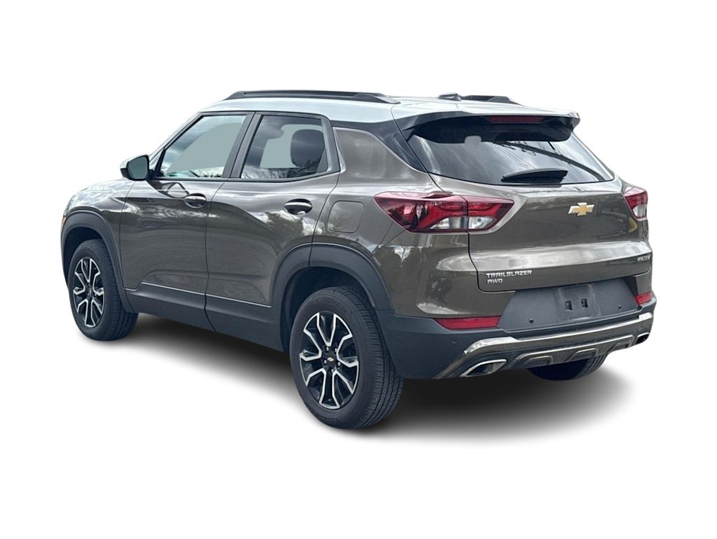 Thumbnail: 2021 Chevrolet TrailBlazer - 4