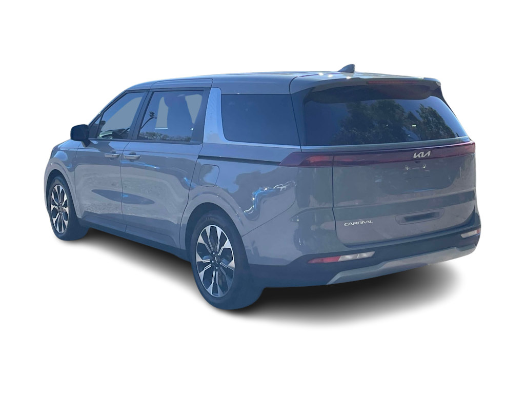 Thumbnail: 2024 Kia Carnival - 4