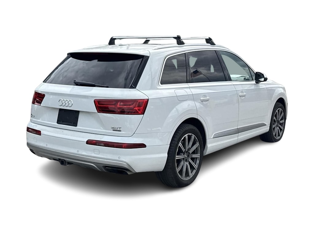Thumbnail: 2017 Audi Q7 - 11