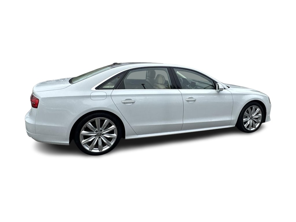 Thumbnail: 2017 Audi A8 - 16