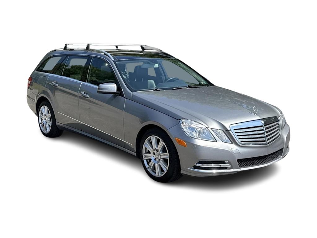 Thumbnail: 2013 Mercedes-Benz E-Class - 16