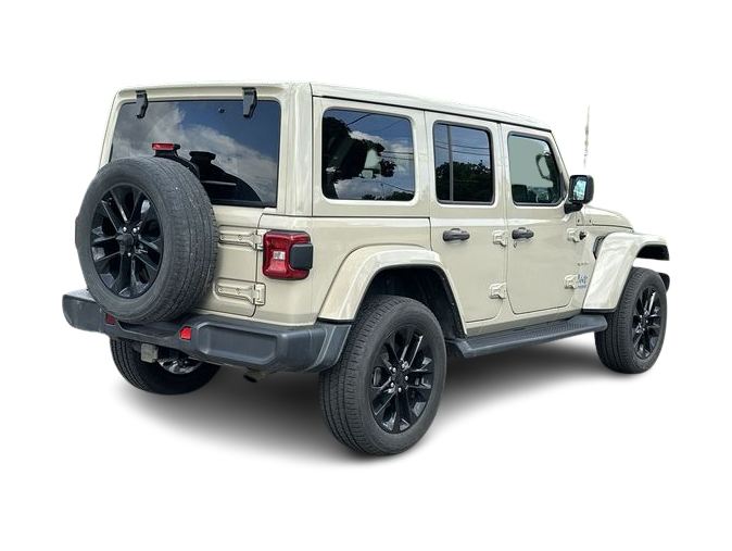 Thumbnail: 2022 Jeep Wrangler - 23