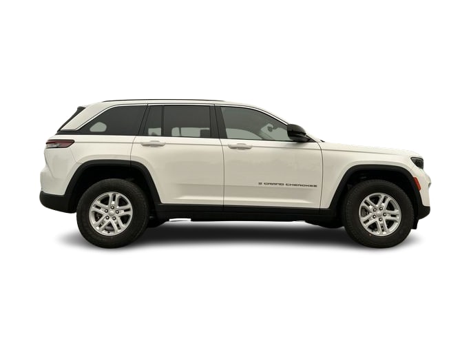 Thumbnail: 2023 Jeep Grand Cherokee - 12