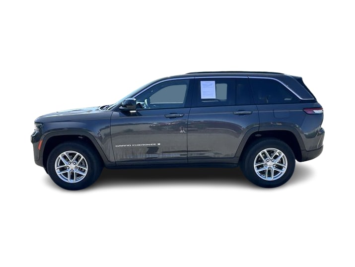Thumbnail: 2024 Jeep Grand Cherokee - 3