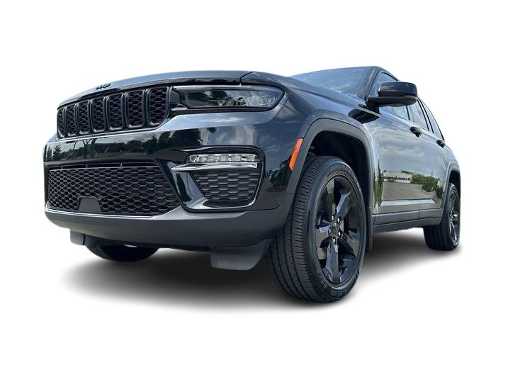 Thumbnail: 2025 Jeep Grand Cherokee - 32