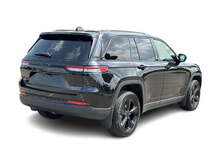 Thumbnail: 2025 Jeep Grand Cherokee - 34