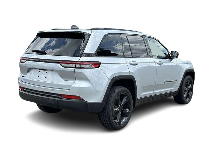 Thumbnail: 2023 Jeep Grand Cherokee - 25