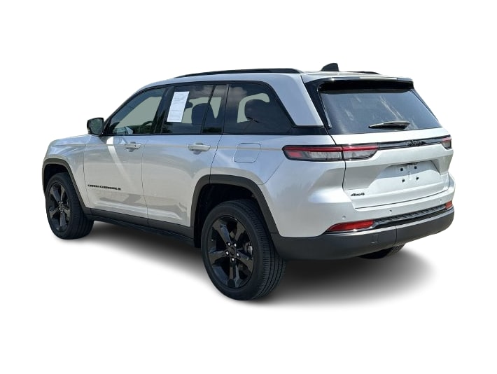 Thumbnail: 2023 Jeep Grand Cherokee - 4