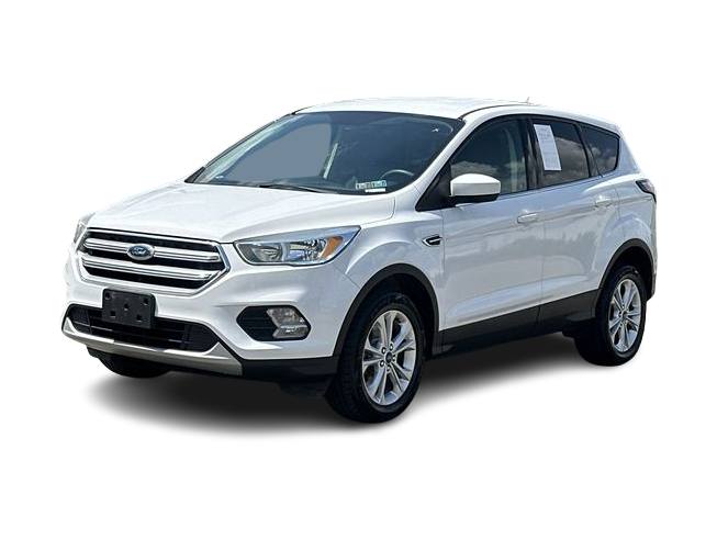 Used 2017 Ford Escape SE with VIN 1FMCU9GD8HUE13959 for sale in Casper, WY