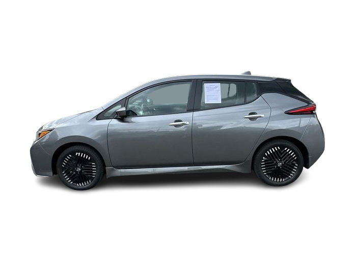 Thumbnail: 2025 Nissan Leaf - 3