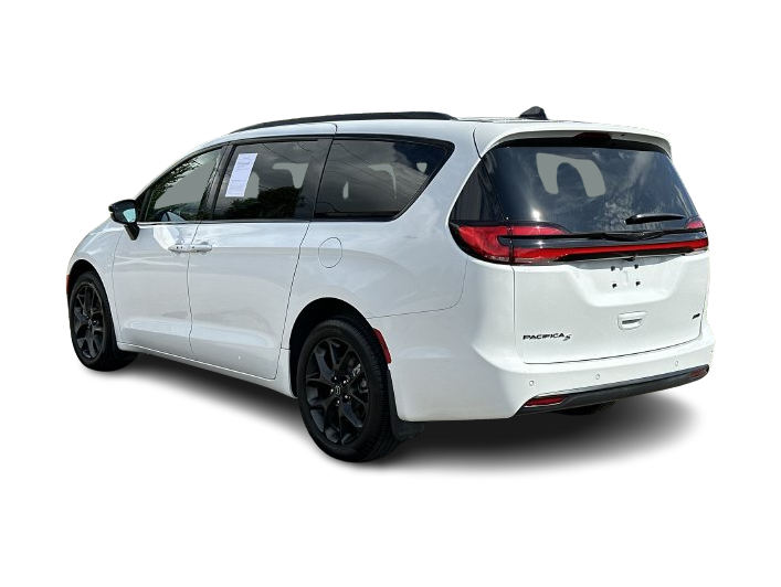 Thumbnail: 2026 Chrysler Pacifica - 4