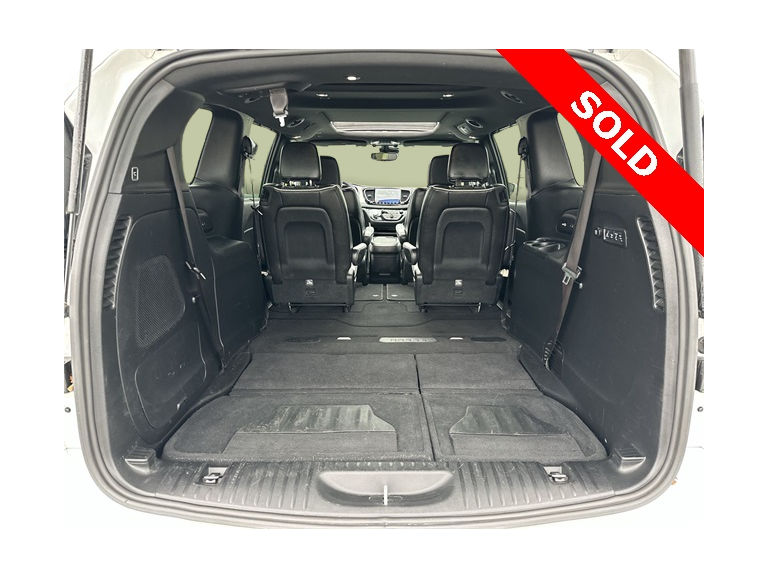 Thumbnail: 2021 Chrysler Pacifica - 31