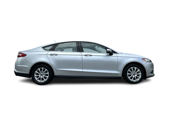 Thumbnail: 2016 Ford Fusion - 16