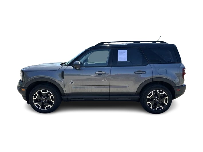 Thumbnail: 2022 Ford Bronco Sport - 3
