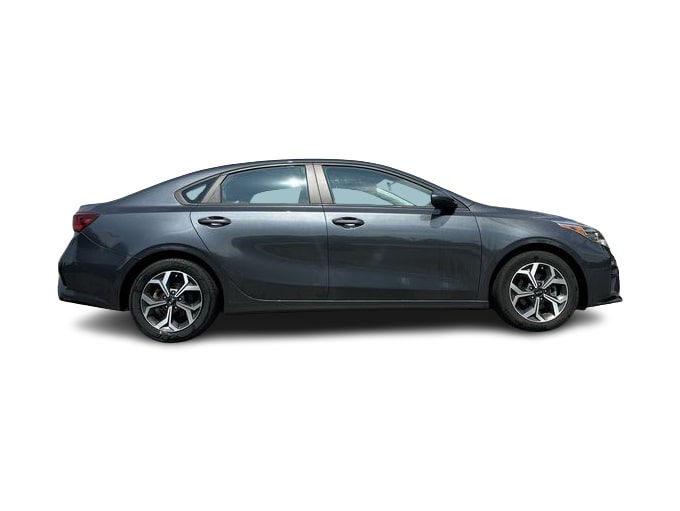 Thumbnail: 2021 Kia Forte - 13