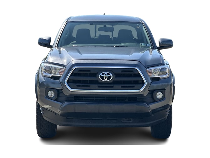 Thumbnail: 2017 Toyota Tacoma - 6