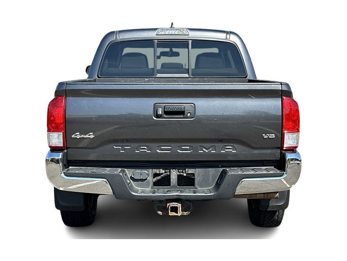 Thumbnail: 2017 Toyota Tacoma - 5