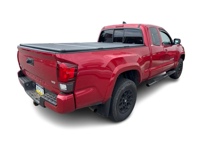Thumbnail: 2022 Toyota Tacoma - 9