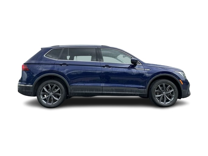 Thumbnail: 2022 Volkswagen Tiguan - 12