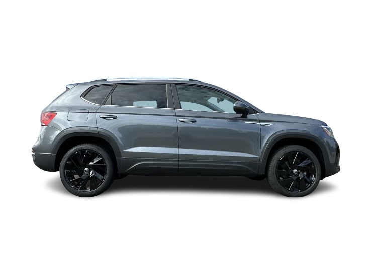 Thumbnail: 2023 Volkswagen Taos - 16