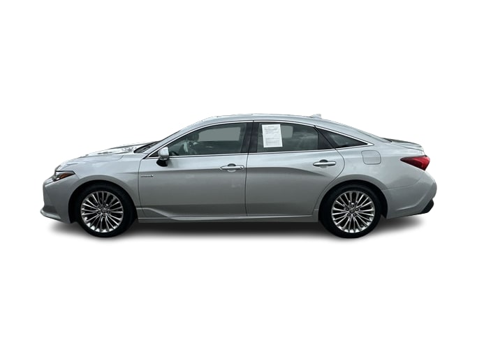 Thumbnail: 2021 Toyota Avalon - 3