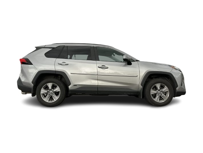 Thumbnail: 2022 Toyota RAV4 - 13